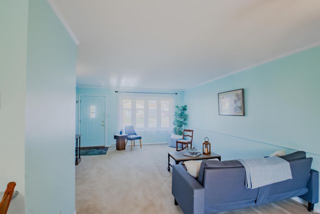 844 S Hickory Drive, Bloomington, IN 47403