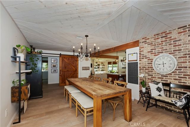 2275 Quartz, Riverside, CA 92507