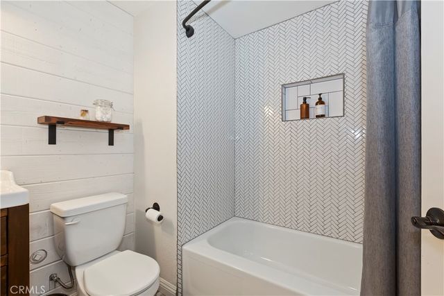 2275 Quartz, Riverside, CA 92507