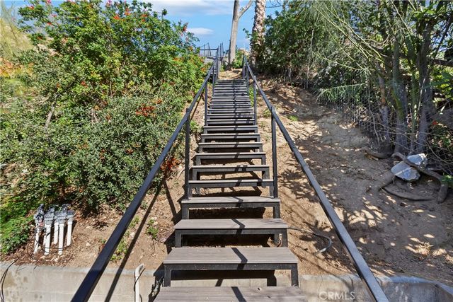 2275 Quartz, Riverside, CA 92507