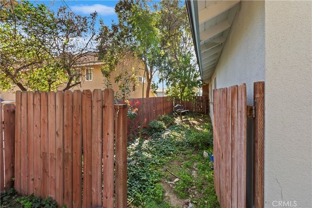 2275 Quartz, Riverside, CA 92507