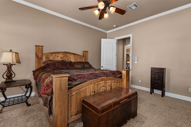 107 Colonel Burt Drive, Benton, LA 71006