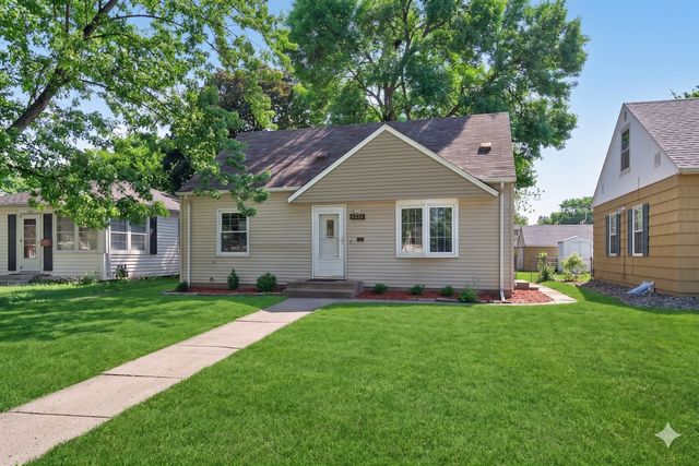 5232 Washburn Avenue N, Minneapolis, MN 55430