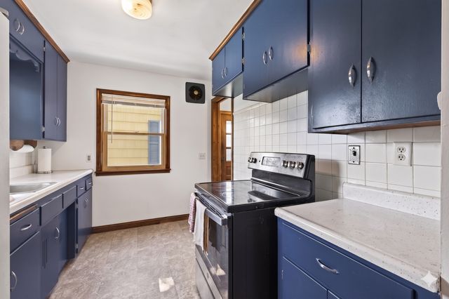 5232 Washburn Avenue N, Minneapolis, MN 55430