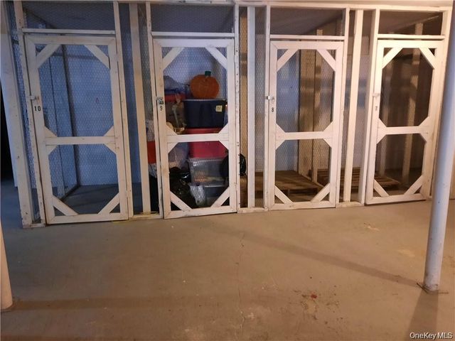 18 Pavilion Ridge Way 1, Suffern, NY 10901