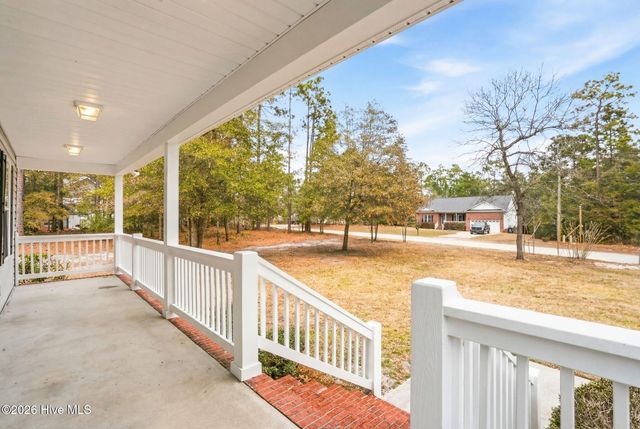 216 Foxcroft Road, Southport, NC 28461