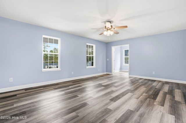 216 Foxcroft Road, Southport, NC 28461