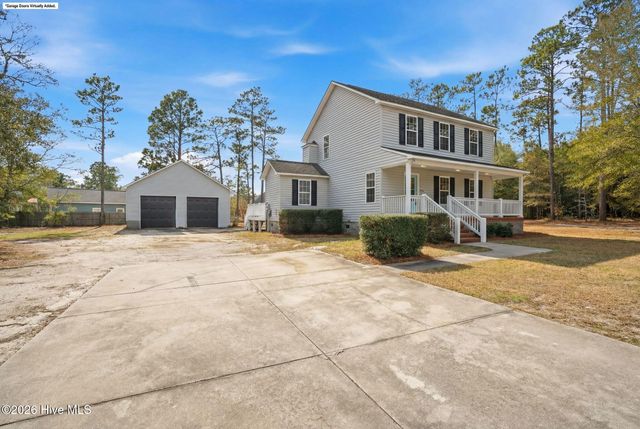 216 Foxcroft Road, Southport, NC 28461