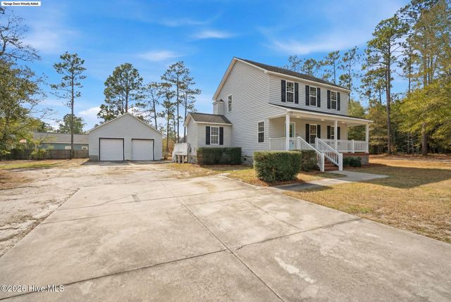 216 Foxcroft Road, Southport, NC 28461