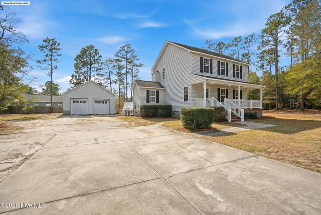 216 Foxcroft Road, Southport, NC 28461