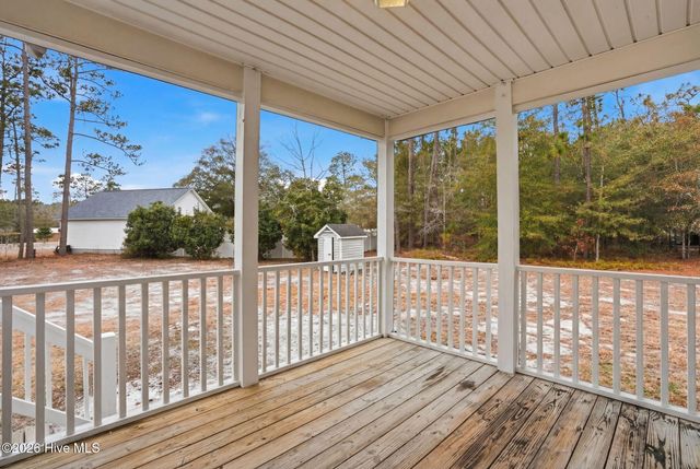 216 Foxcroft Road, Southport, NC 28461