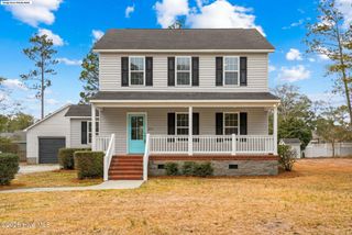 216 Foxcroft Road, Southport, NC 28461