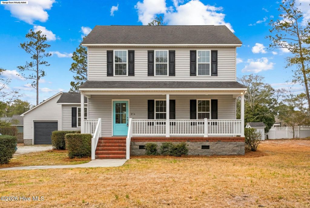 216 Foxcroft Road, Southport, NC 28461