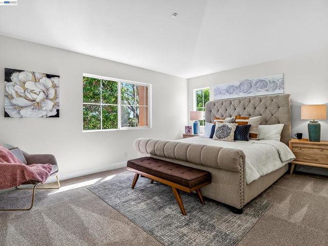 34905 Limestone Ct, Union City, CA 94587