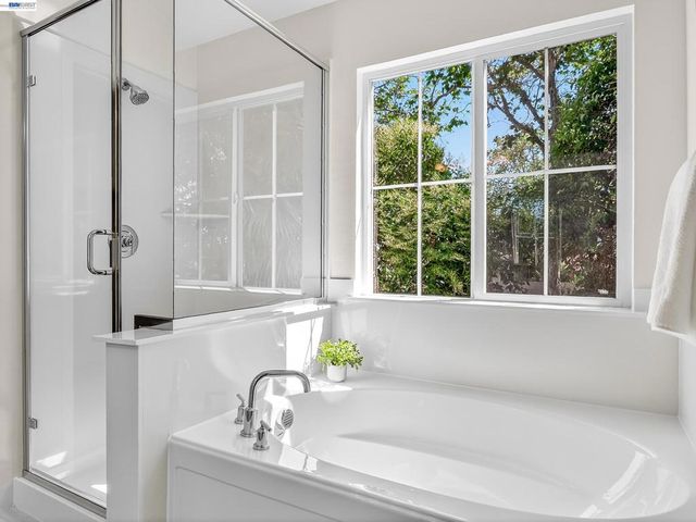 34905 Limestone Ct, Union City, CA 94587