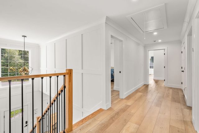 9 Flanagan Dr, Shrewsbury, MA 01545