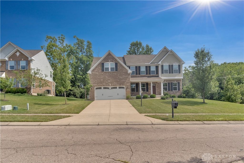 2500 Saint Anne Way, Dayton, OH 45458