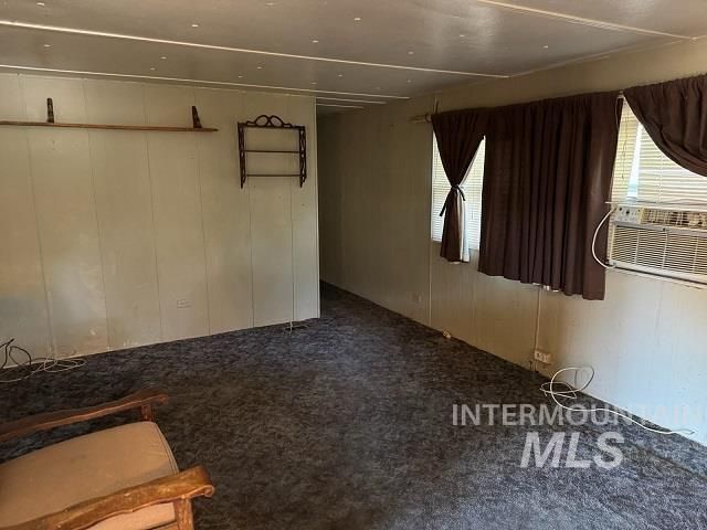 727 NW 1st St, Ontario, OR 97914
