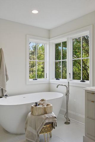 9414 Us-12, Independence, MN 55328