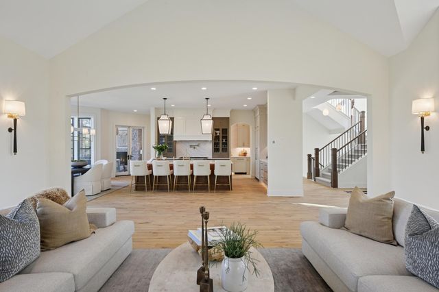 9414 Us-12, Independence, MN 55328