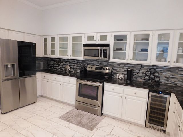 622 Crowley Road, Arlington, TX 76012