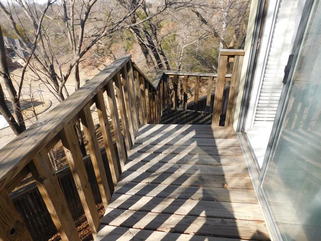 622 Crowley Road, Arlington, TX 76012