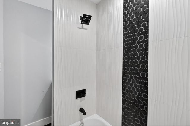 311 S CHAPEL ST, Baltimore, MD 21231