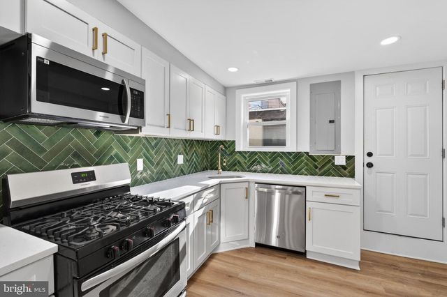 311 S CHAPEL ST, Baltimore, MD 21231