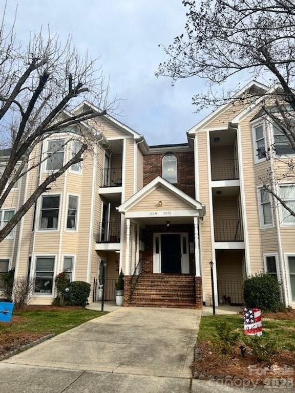 10244 Rose Meadow Lane, Charlotte, NC 28277