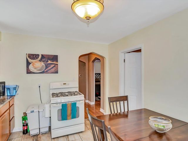 5117 S Keating Avenue, Chicago, IL 60632