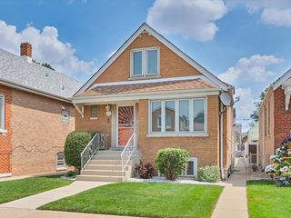 5117 S Keating Avenue S, Chicago, IL 60632