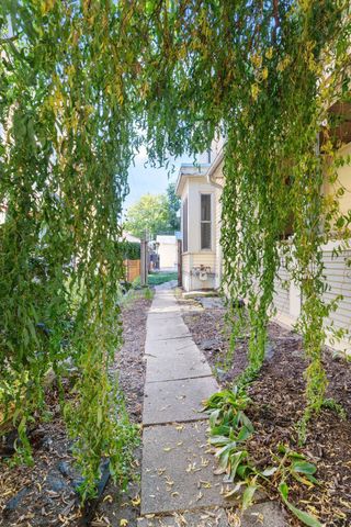 3017 James Avenue S, Minneapolis, MN 55408