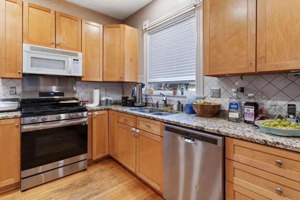 3017 James Avenue S, Minneapolis, MN 55408 — photo 4