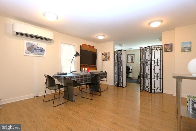 4264 MAIN ST, Chincoteague Island, VA 23336