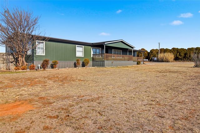 21821 E 1390 Road, Hobart, OK 73651