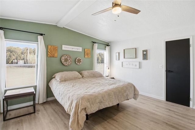 21821 E 1390 Road, Hobart, OK 73651