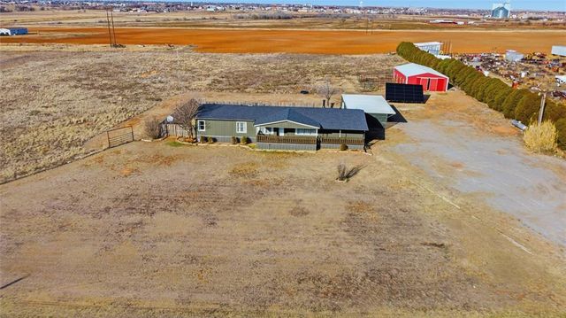 21821 E 1390 Road, Hobart, OK 73651
