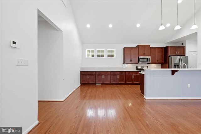 126 FORGET ME NOT DR, White Post, VA 22663