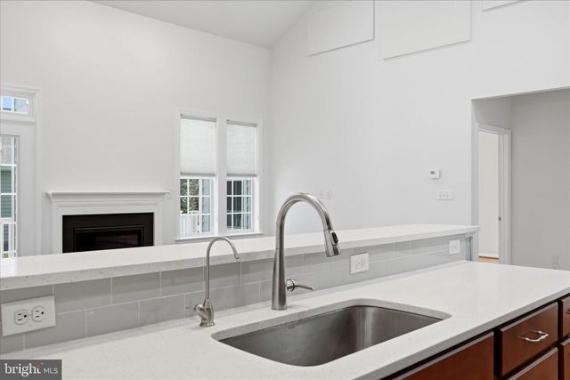 126 FORGET ME NOT DR, White Post, VA 22663