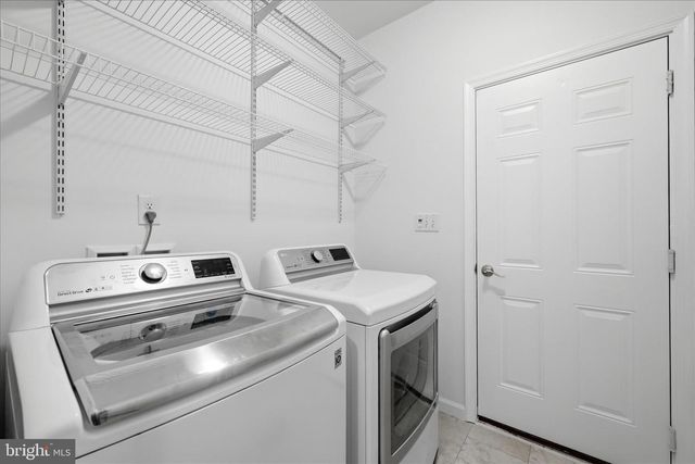126 FORGET ME NOT DR, White Post, VA 22663