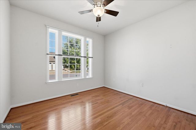 126 FORGET ME NOT DR, White Post, VA 22663