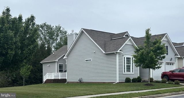 126 FORGET ME NOT DR, White Post, VA 22663
