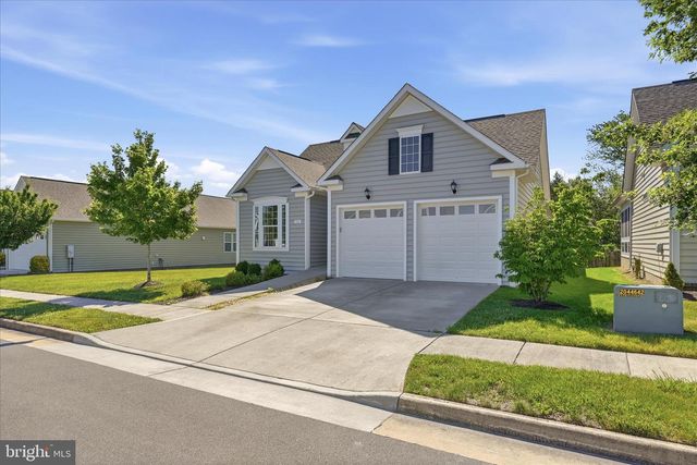 126 FORGET ME NOT DR, White Post, VA 22663