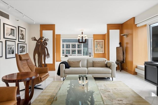 161 E Chicago Avenue 26B, Chicago, IL 60611