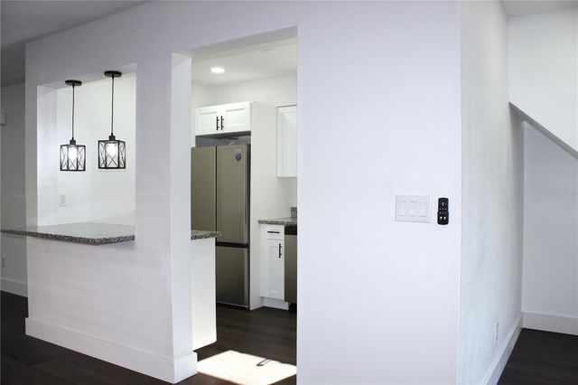 10418 N OKLAWAHA AVENUE, Tampa, FL 33617