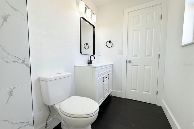 10418 N OKLAWAHA AVENUE, Tampa, FL 33617