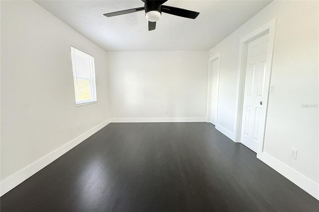 10418 N OKLAWAHA AVENUE, Tampa, FL 33617