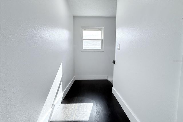 10418 N OKLAWAHA AVENUE, Tampa, FL 33617