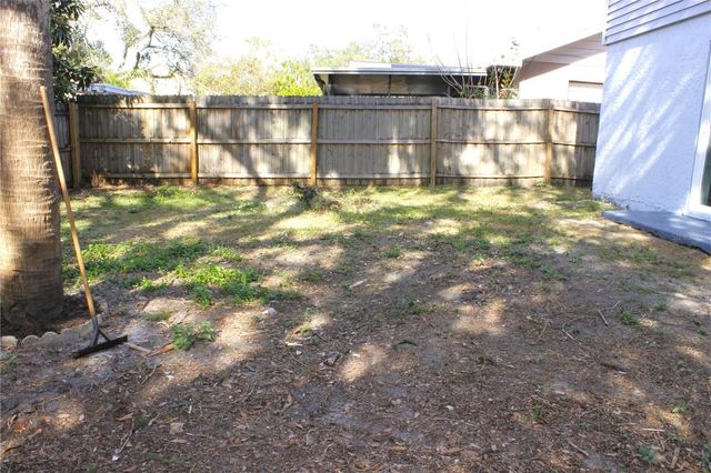 10418 N OKLAWAHA AVENUE, Tampa, FL 33617