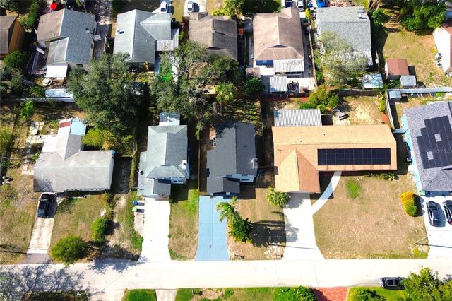 10418 N OKLAWAHA AVENUE, Tampa, FL 33617